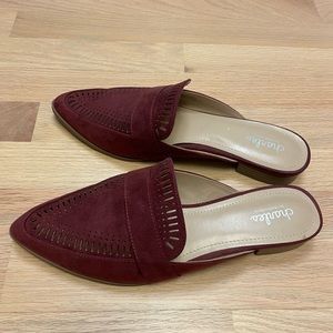 Charles by Charles David Slip On Flats size 9